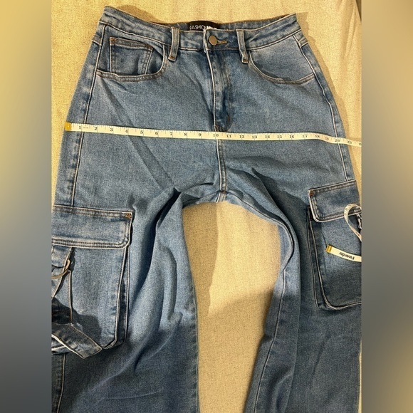 Fashion Nova cargo wide leg jeans size 9 - Picture 9 of 9